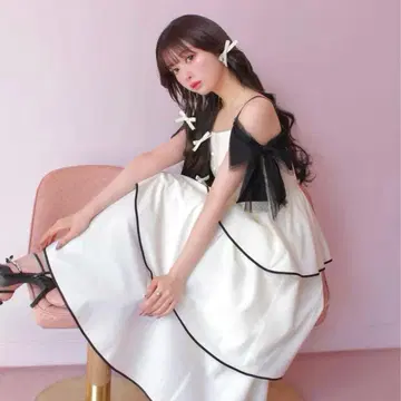 mmeeme 프릴 티어드 원피스 엠에메