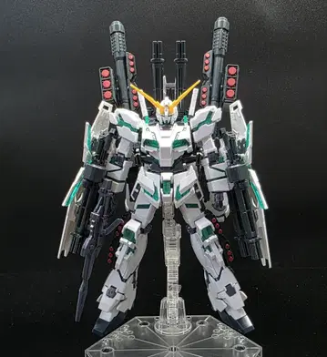 HGUC 1/144 풀 아머 유니콘 건담 (디스트로이 모드)
