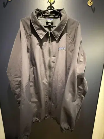 Patagonia 배기 자켓 블랙