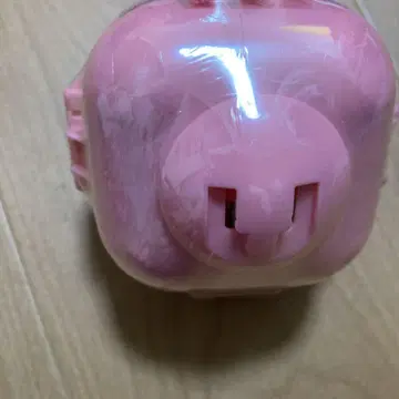 TWICE LOVELYS CAPSULE APARTMENT