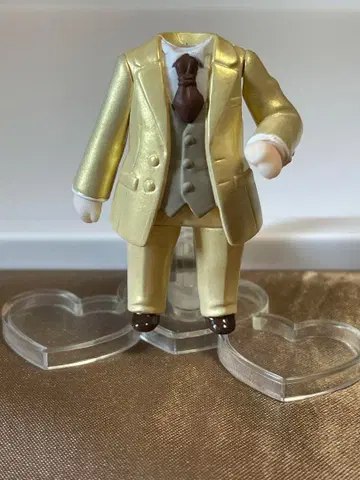 넨도로이드 모어 바디 턱시도