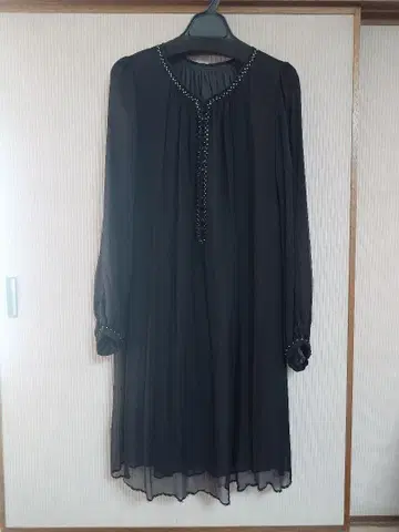 MACPHEE 블랙 쉬폰 튜닉 긴팔 비즈 장식