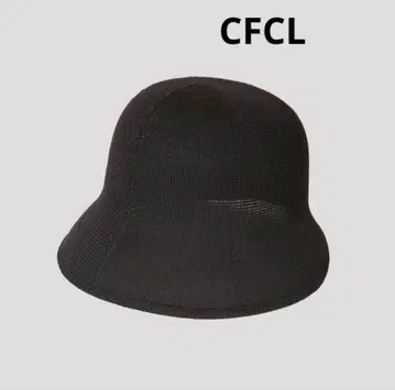 미사용 새상품 CFCL MESH KNIT ASYMMETRIC HAT