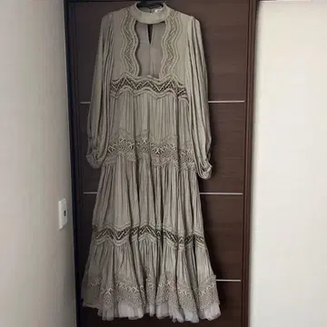 Belle vintage 베이지 롱 드레스