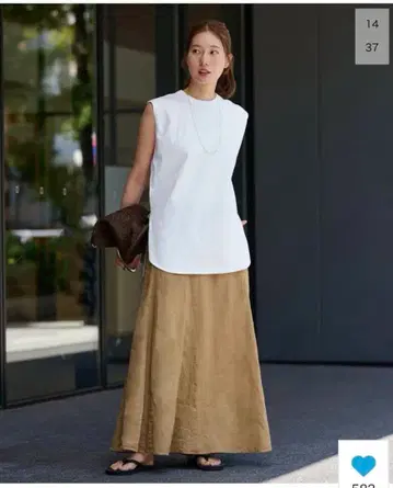 에이트 12/- AIR SPINNING | 라운드 헴 탱크탑 01