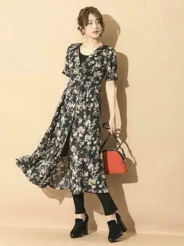 코코딜 부케 플라워 프린트 카슈쿨 롱 원피스