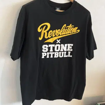 신일본 프로레슬링 티셔츠 Revolution x stone pitbull