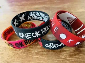 ONE OK ROCK 러버 밴드 4종 세트