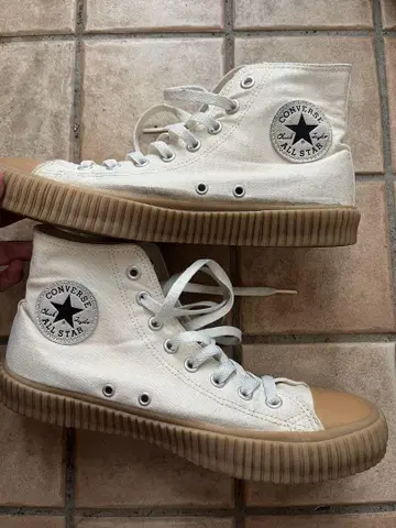 CONVERSE 하이컷 스니커즈 화이트
