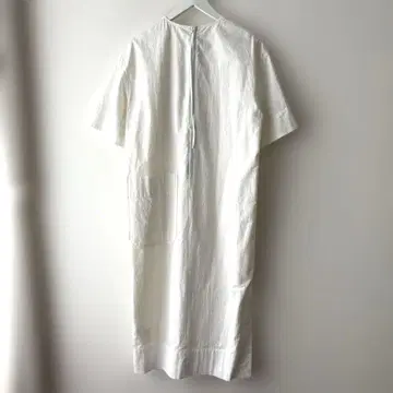 이에나 롱 원피스 화이트