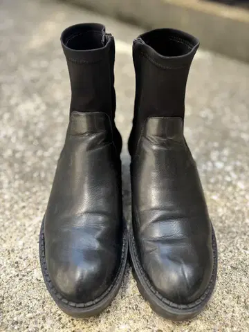 자라 블랙 사이드 고어 부츠 26cm
