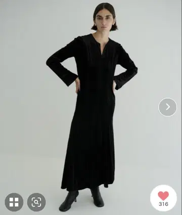 클레인 벨루어 글리터 원피스