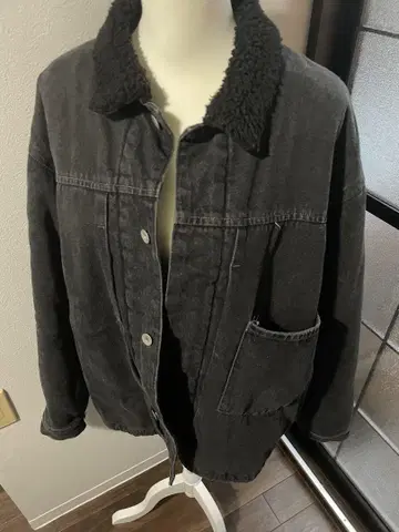 다크 그레이 데님 자켓 보아 카라 부착