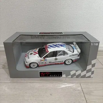 BMW 320i STW 1:18 UT models