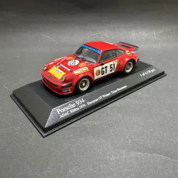 Porsche 934 1/43 MINICHAMPS