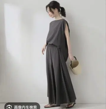spick & span 드라이 터치 슬릿 슬리브 풀오버 미사용