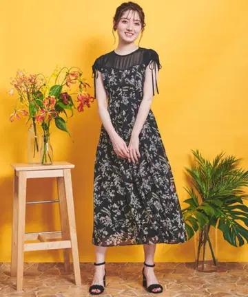 노엘라 Noela 코르셋 패턴 꽃무늬 원피스 (00 블랙)