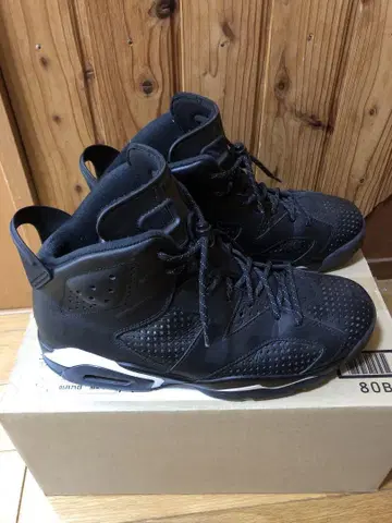 Air Jordan 6 블랙 하이컷 스니커즈