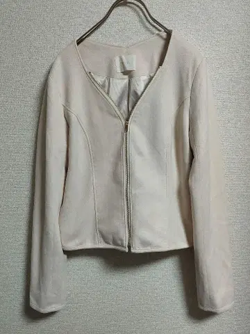 MIIA 미아 노카라 하트 칼라 자켓