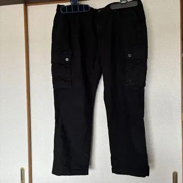 블랙 카고 팬츠