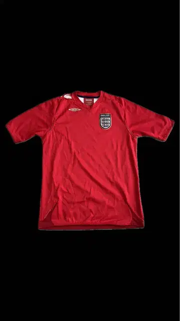 UMBRO 빨간색 T셔츠