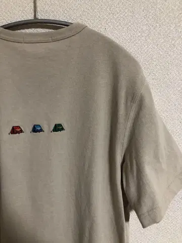 Universal Style Wear 유니버셜스타일웨어 티셔츠