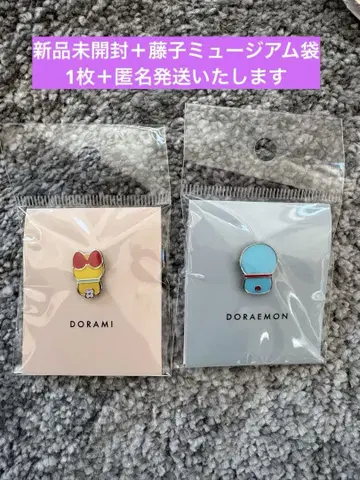 후지코 F 후지오 뮤지엄 한정 도라미 도라에몽 핀즈 배지 2개 세트
