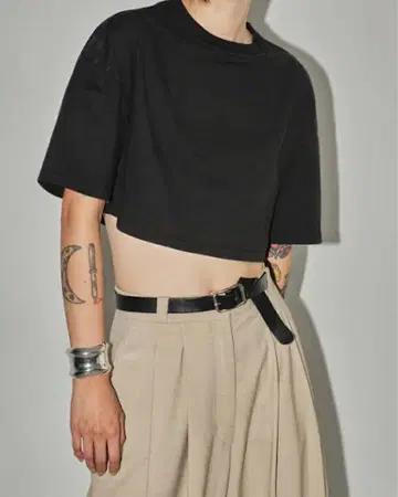 todayful 투데이풀 Cropped Cotton T shirts