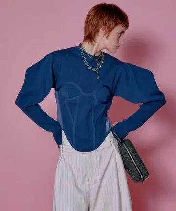 MAISON SPECIAL 코르셋 니트