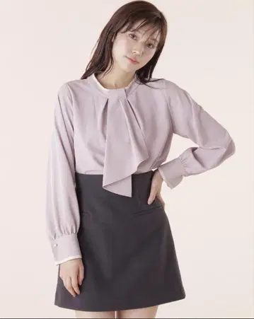 질 바이 질 스튜어트 긴팔 블라우스 핑크