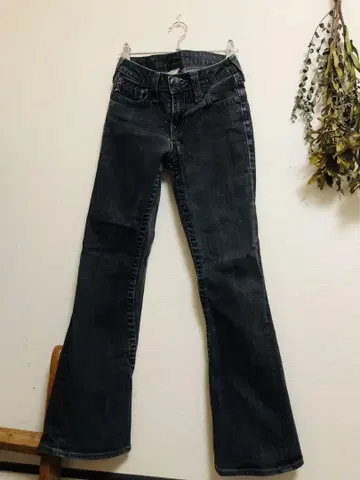 TRUE RELIGION 데님 팬츠 * 플레어 데님 * 부츠컷 * 27