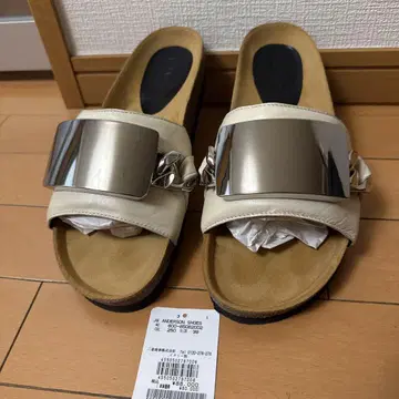 새상품급 JW ANDERSON 아이보리 컴포트 샌들 사이즈 39
