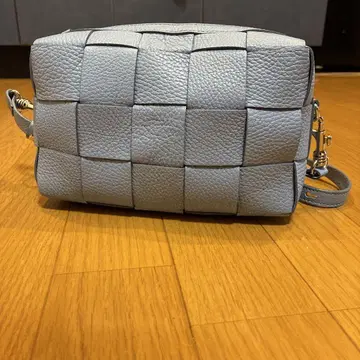이탈리아제 IACUCCI 라이트 블루 가죽 클러치백