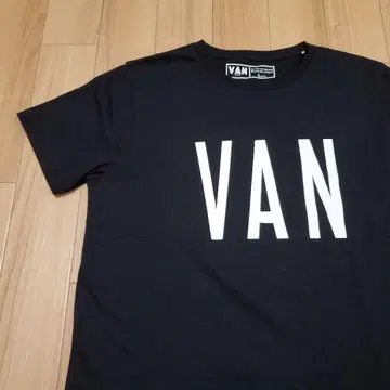 새상품급 VAN 빅 로고 티셔츠