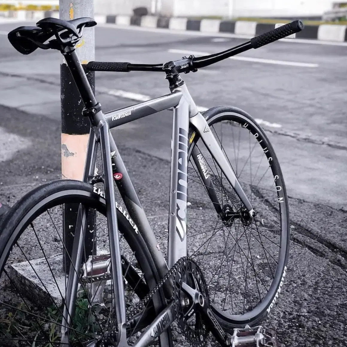 写真 : 1枚目/7枚）Cinelli MASH Bolt 2.0 Frame Set | More
