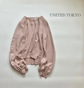 유나이티드 도쿄 볼륨 소매 드레이프감 블라우스