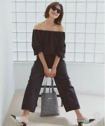 히가시하라 아키 FORME 벌룬 개더 블라우스 블랙