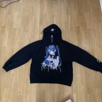 REFLEM 애니메이션 캐릭터 후드티 블랙