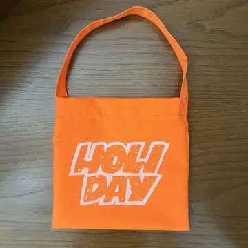 컨디션 최상 HOLIDAY MINI TOTE BAG (TWO STEPS)