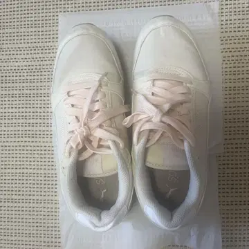 푸마 스니커즈 22.5cm
