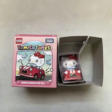 토미카 TOMICATUNES HELLO KITTY