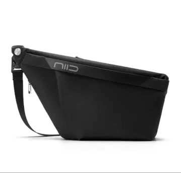니드 바디백 FINO IV F4 NIID URBANATURE