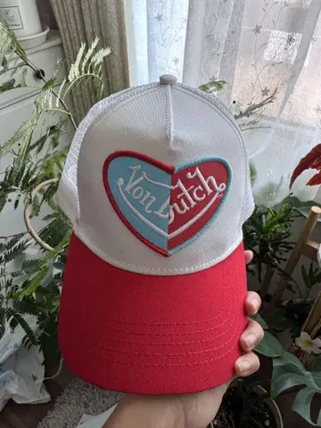 Von Dutch 하트 타입 로고 캡
