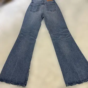 품절 모델 새상품급 일본제 MOUSSY 마우지 MVS FLARE 데님