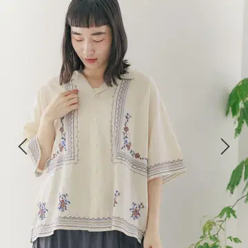 niko and 플라워 자수 셔츠 아이보리