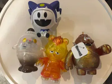 컬러풀 소프트 비닐 피규어 4개 세트