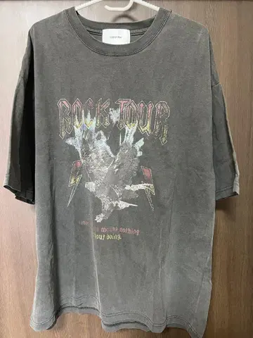 CONFRIM ROCK TOUR 티셔츠 L 사이즈 다크 그레이