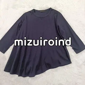 mizuiroind 미즈이로 인드 티셔츠 비대칭 7부 소매 네이비 컬러