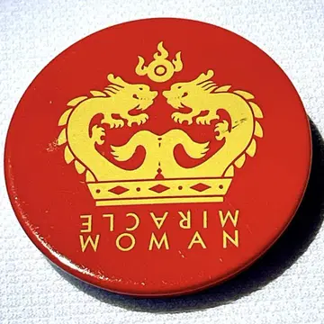 미라클 우먼 캔뱃지 약 3cm 크림 소다 블랙캣츠 익명 배송