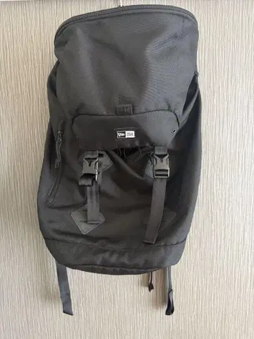 NEW ERA 뉴에라 남성용 백팩 랙색 블랙 35L
